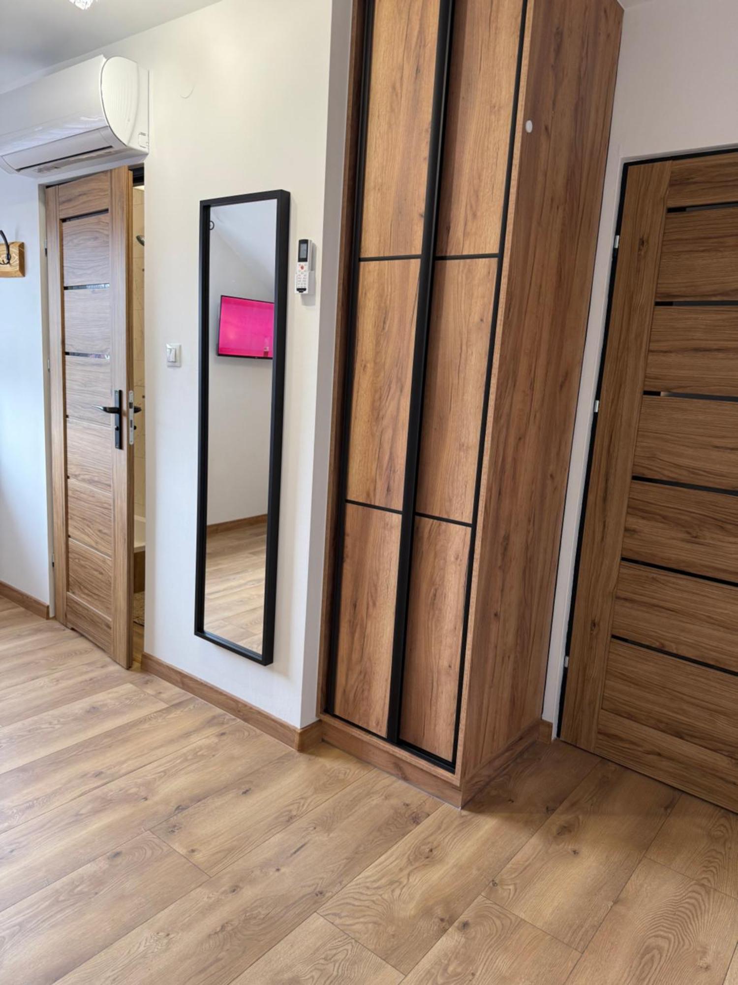 Apartament Z Tarasem I Pokoje Klimatyzowane -Drozdowka Solina Solina  Exterior foto